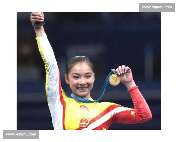 刘璇高低杠精彩表现回顾全程视频展示技艺与勇气